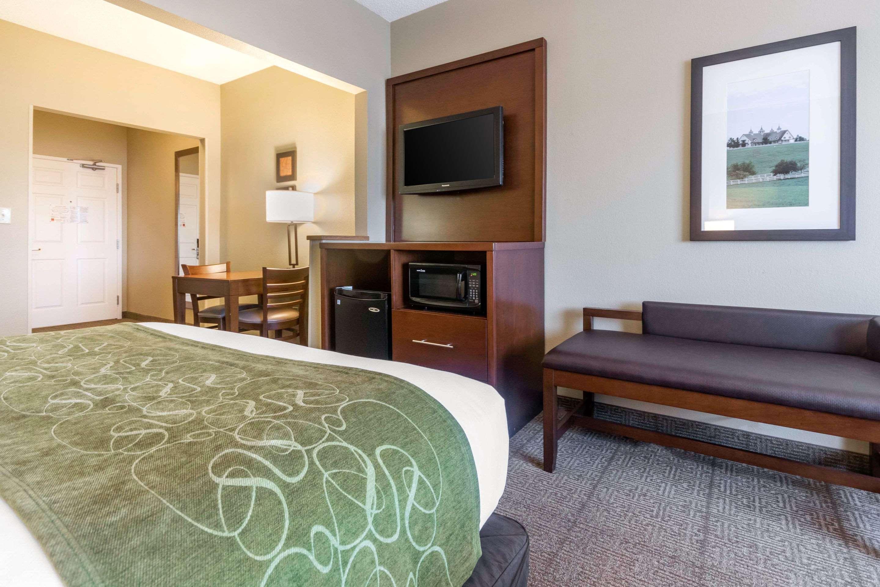 Comfort Suites Keeneland Lexington Extérieur photo