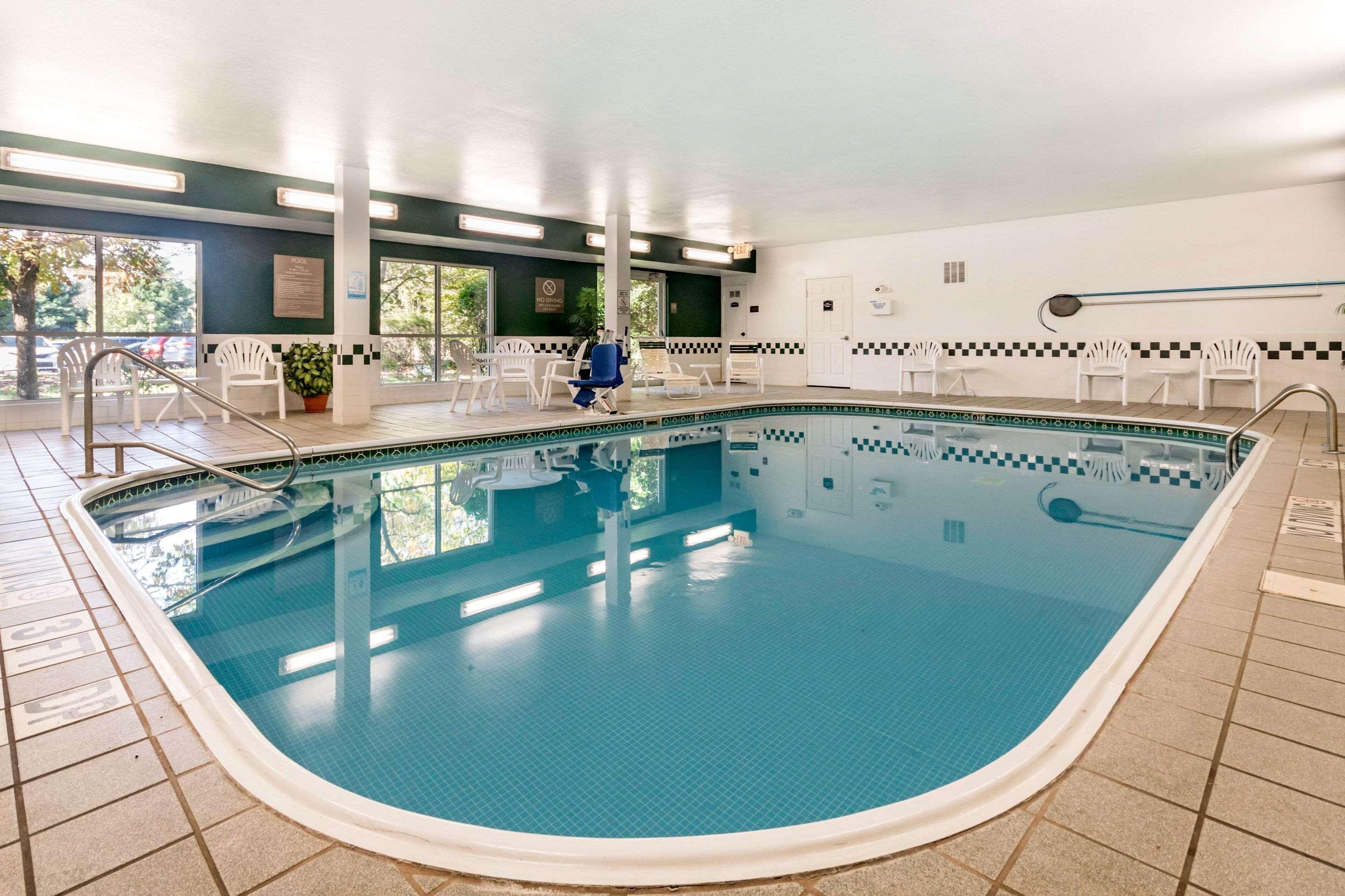 Comfort Suites Keeneland Lexington Extérieur photo