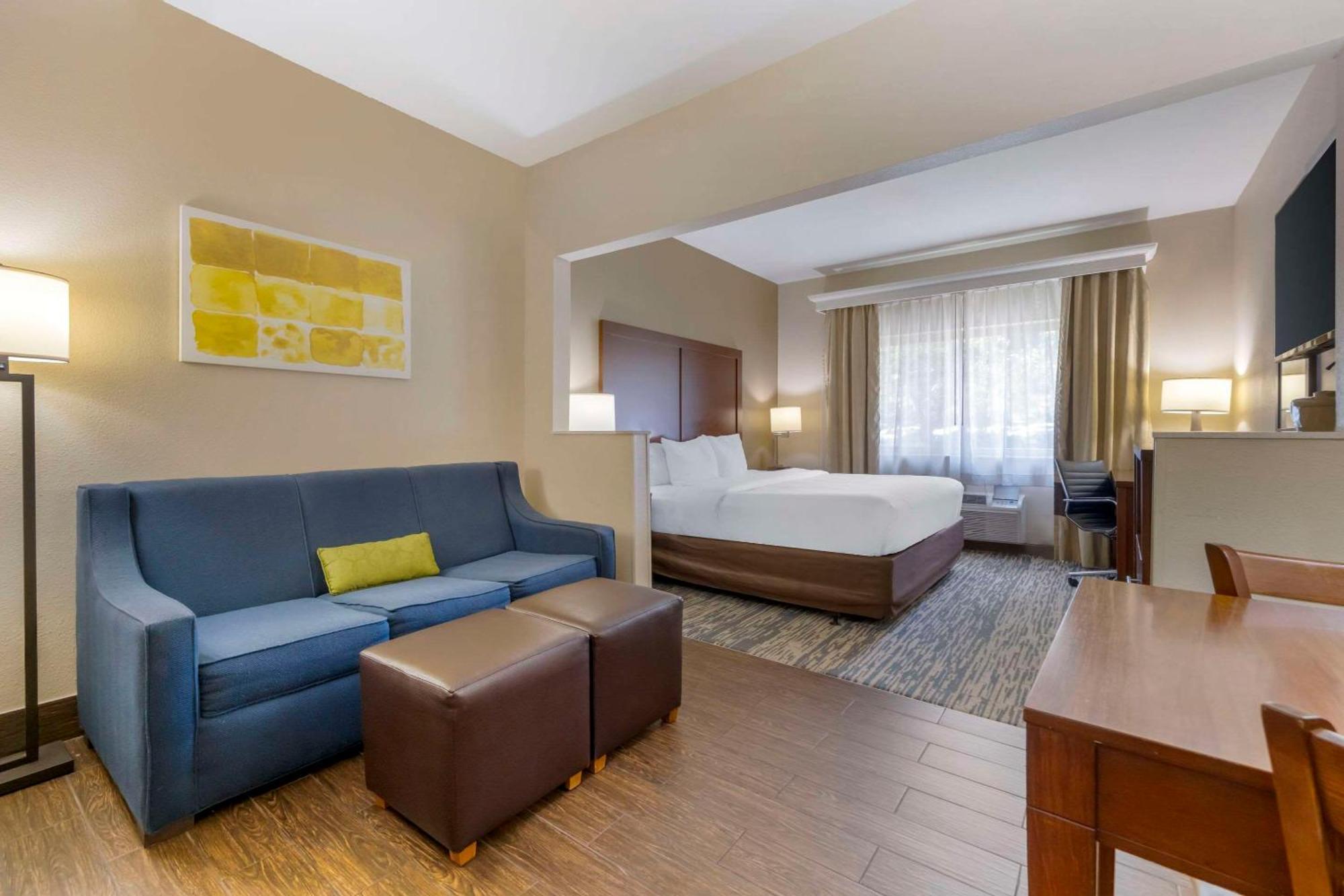 Comfort Suites Keeneland Lexington Extérieur photo