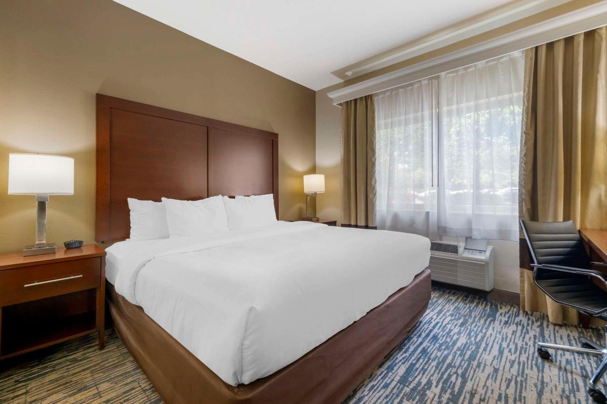 Comfort Suites Keeneland Lexington Extérieur photo